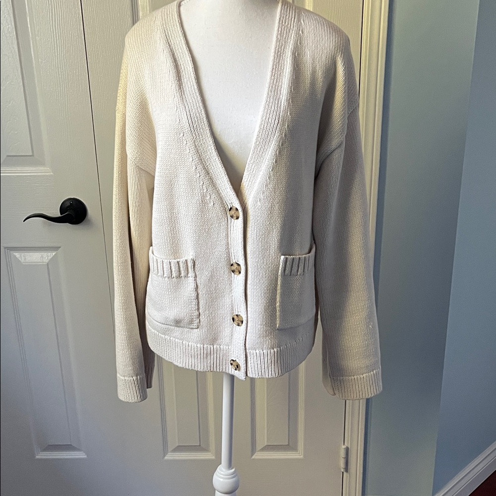 Gap Cream Cardigan Sweater